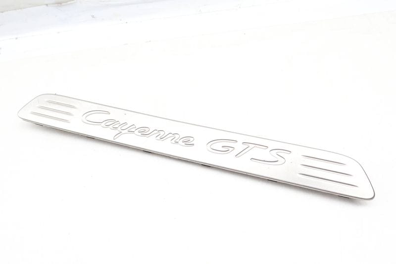 Door Sill Panel / Scuff Plate (CAYENNE GTS) 95855546703 — Used (SKU 651208)