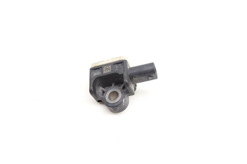 Porsche / Volkswagen Impact / Crash Sensor 7P0959651