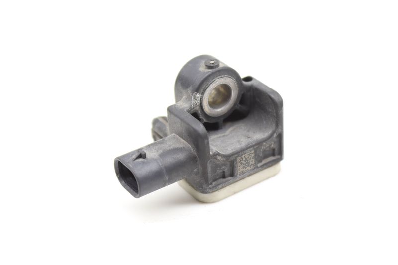 Impact / Crash Sensor 7P0959651 — Used (SKU 578799)