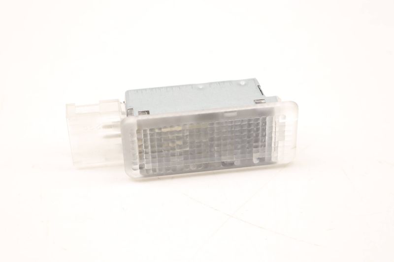 Interior Clear Light 7L0947415 — Used (SKU 604475)