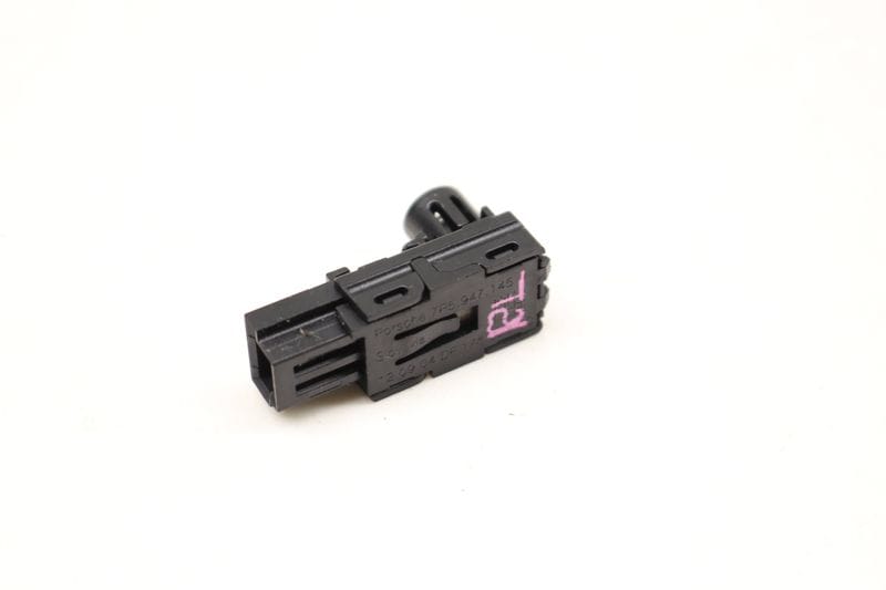 Interior Light 7P5947145 — Used (SKU 604473)