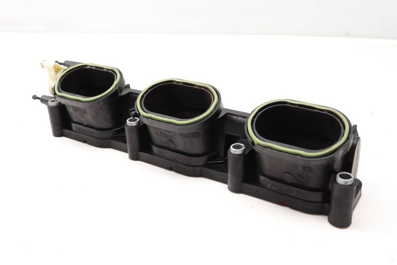 Lower Intake Manifold Air Distribution Housing 06E133109AL — Used (SKU 428584)