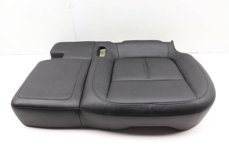 Lower Seat Bottom Cushion 7P5885405EQ — Used (SKU 428109)
