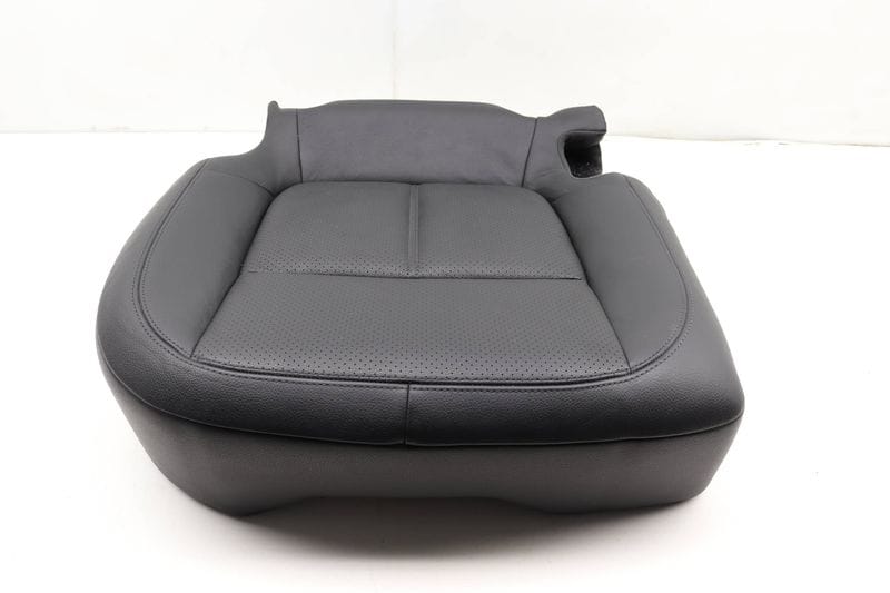 Lower Seat Bottom Cushion 7P5885406DF — Used (SKU 428110)