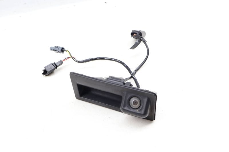 Trunk Hatch Release Handle / Switch w/ Camera 7P5827566C — Used (SKU 651281)