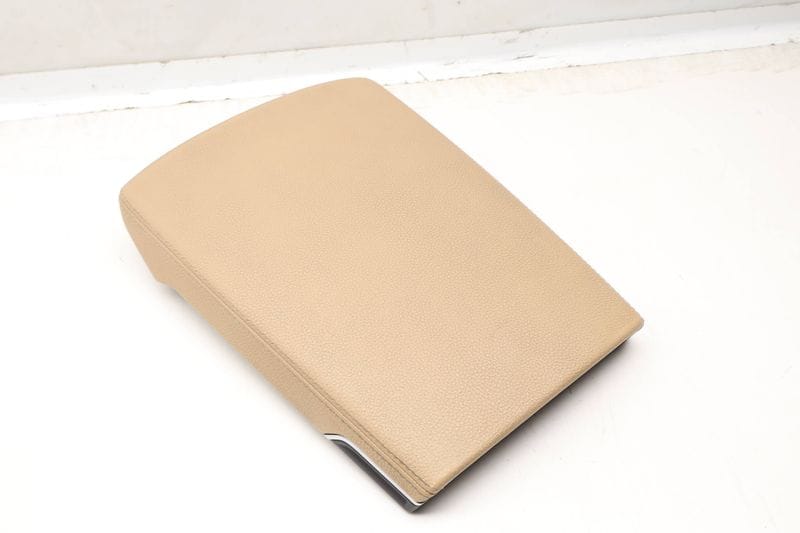 Center Armrest Cover 97055332500 — Used (SKU 610238)