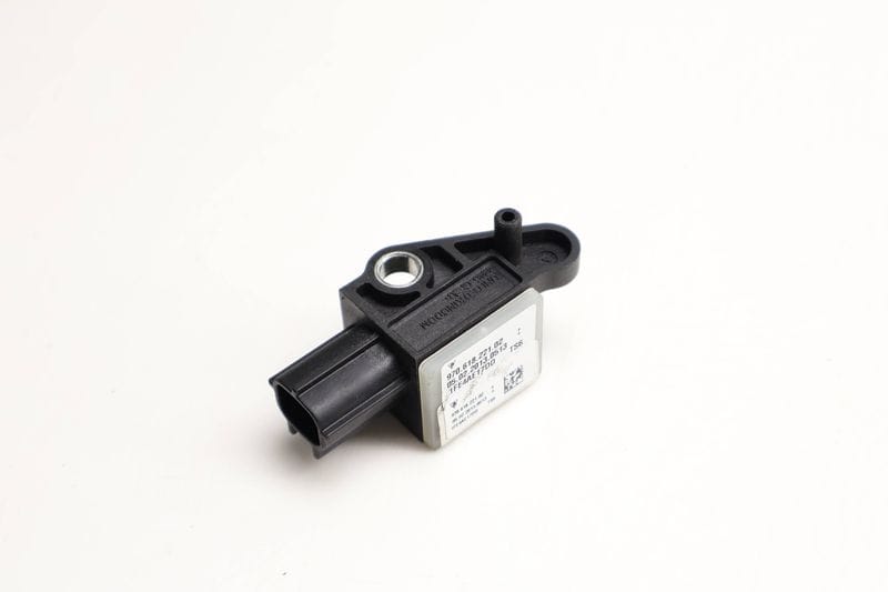 Impact / Crash Sensor 97061822102 — Used (SKU 610120)