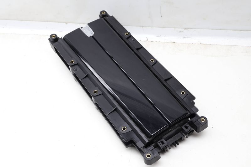 Center Storage Bin / Tray w/ Trim 97055343500 — Used (SKU 610312)