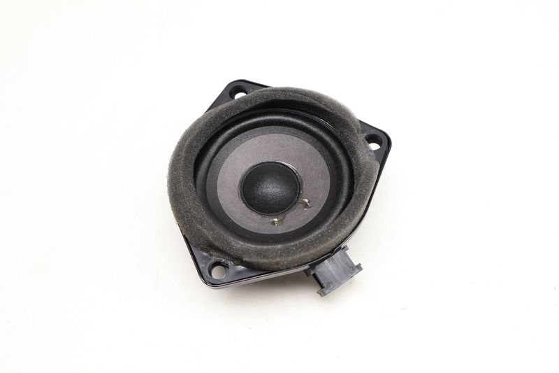 D Pillar Speaker (BOSE) 7PP035416B — Used (SKU 610297)