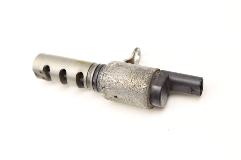 Cam / Camshaft Control Valve 04E906455 — Used (SKU 604423)