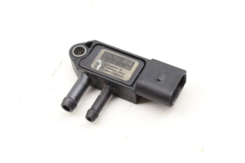 Diesel Particulate Filter / Dpf Sensor 076906051B — Used (SKU 493192)