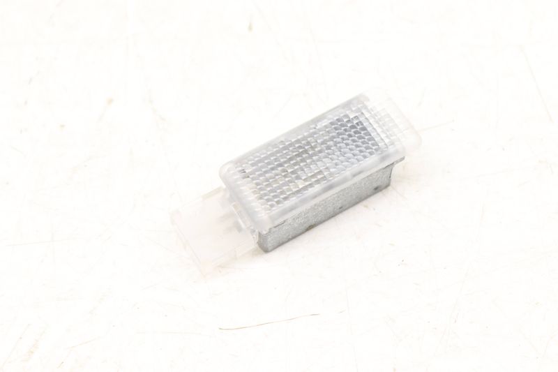 Interior Clear Light 7L0947415 — Used (SKU 553960)