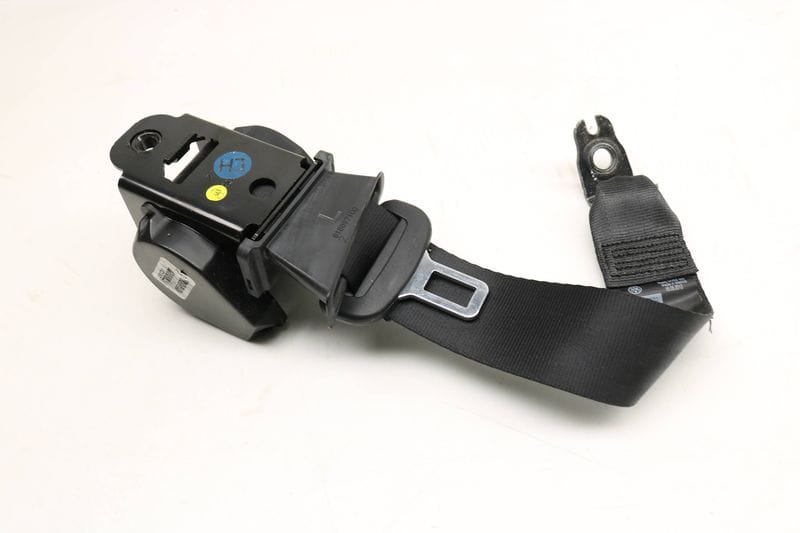 Seat Belt Retractor 561857805 — Used (SKU 410228)