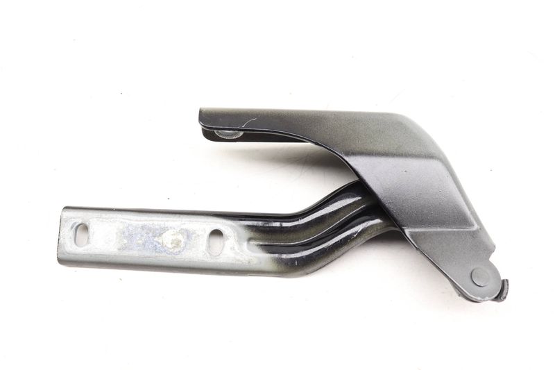 Hood Hinge 561823302 — Used (SKU 493002)