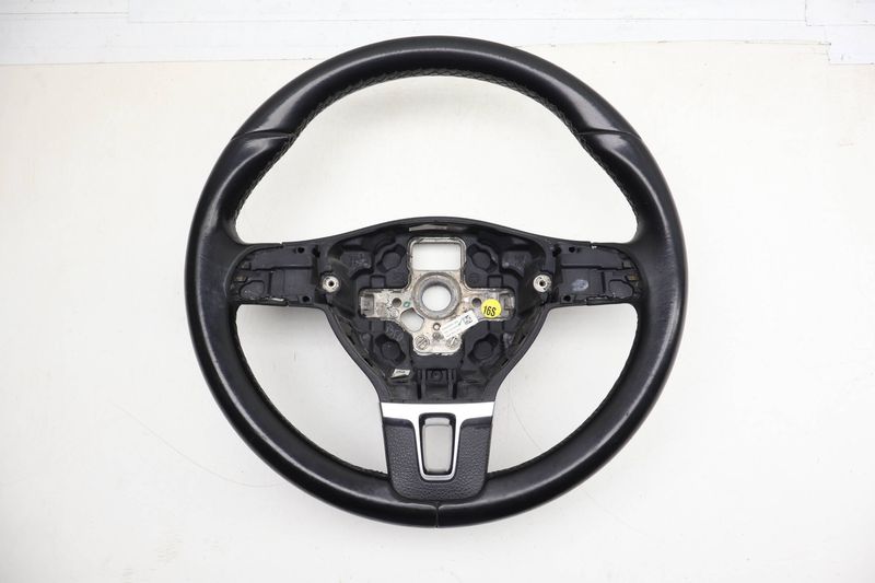 3-SPOKE Leather Steering Wheel 1T0419091AC — Used (SKU 718617)