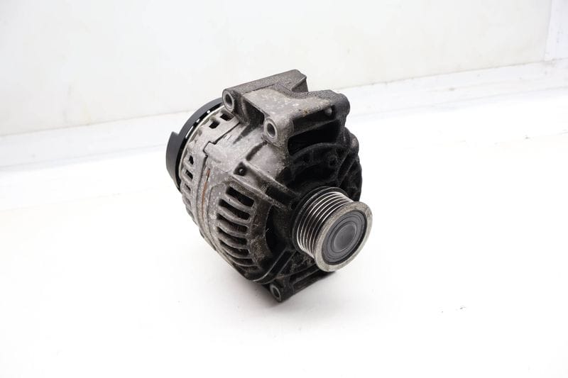Alternator - 140 Amp 06B903016AB — Used (SKU 718718)