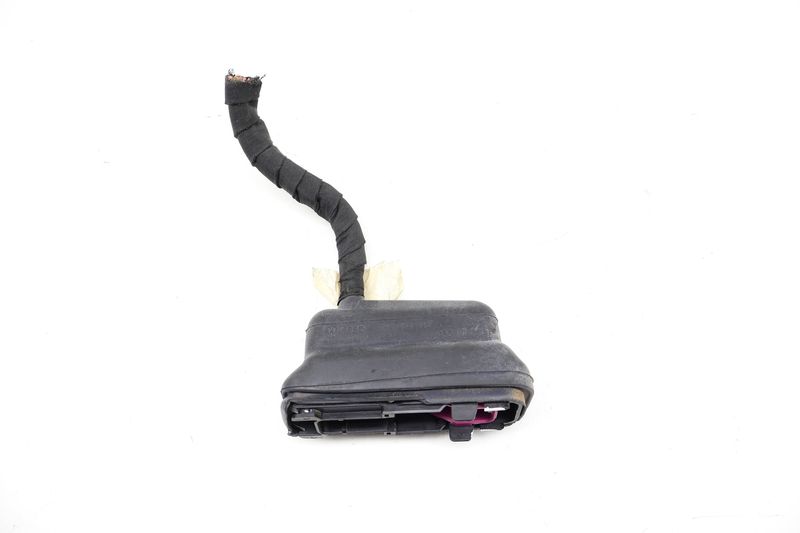 Door Wiring Harness Connector / Pigtail 1K0864239 — Used (SKU 718631)
