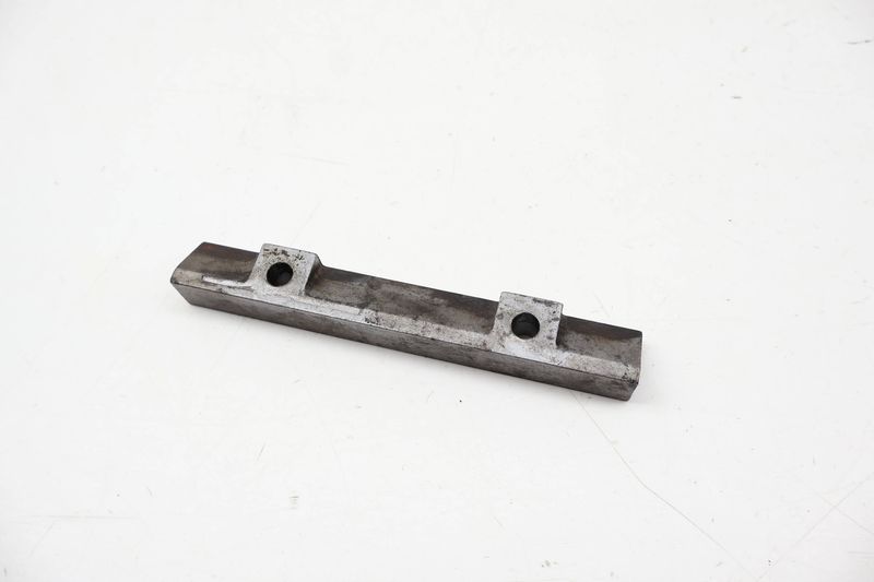 Exhaust Manifold Bracket 06J253709 — Used (SKU 718628)