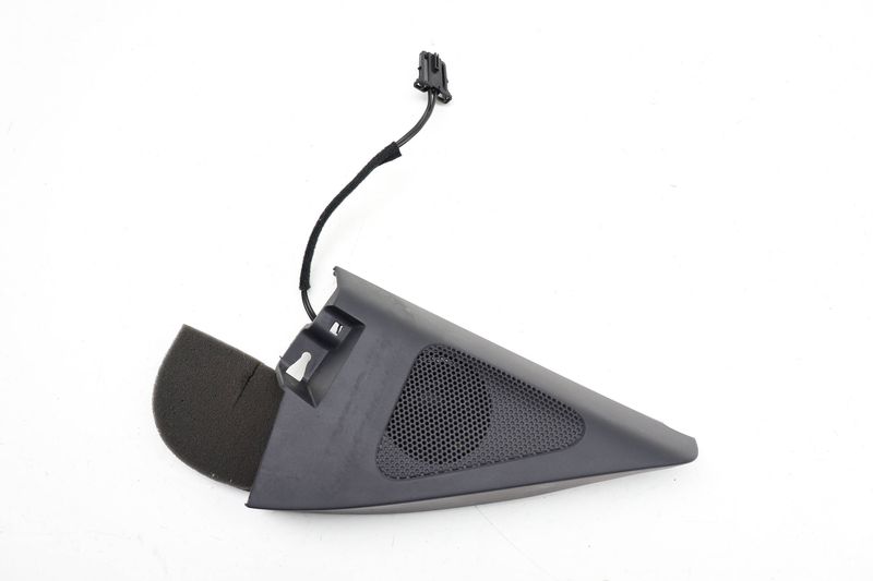 Door Trim / Cover w/ Speaker 5N0837993B — Used (SKU 718599)