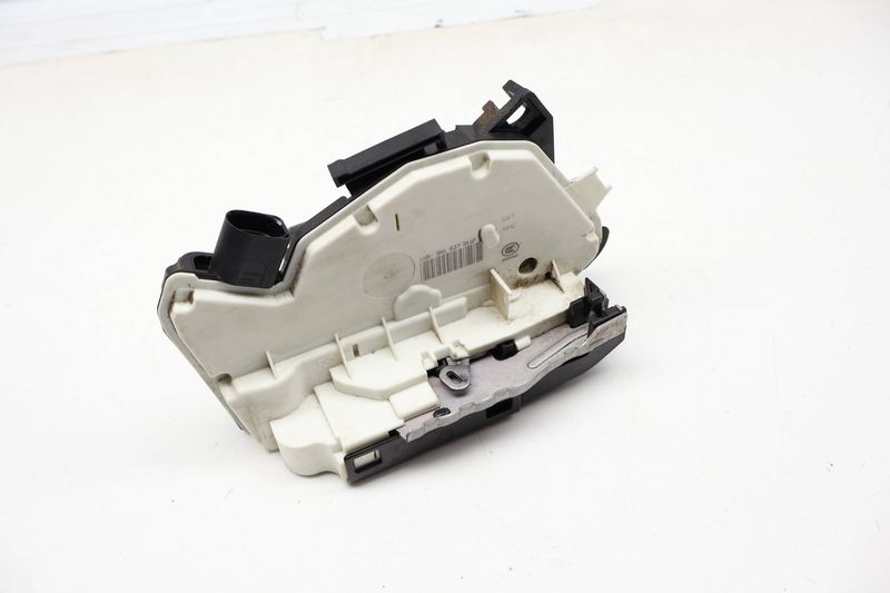 Door Latch / Lock Actuator 5N1837016F — Used (SKU 718694)