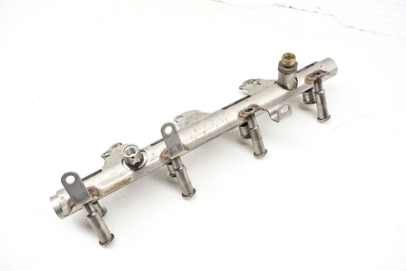 Fuel Rail 06J133317M — Used (SKU 718842)