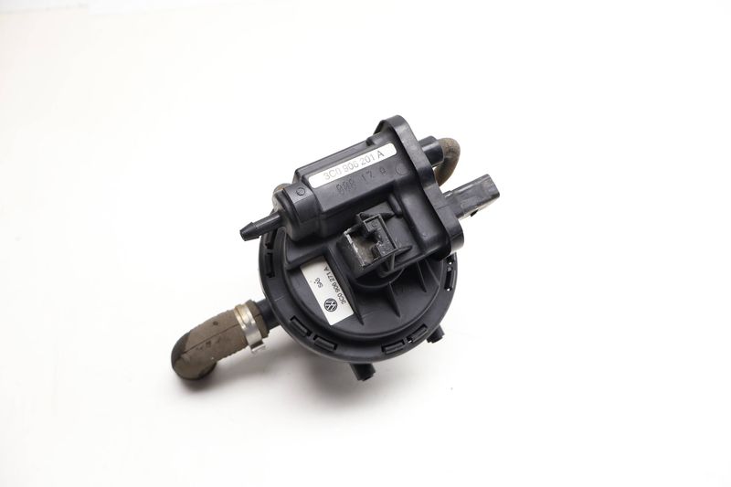 Leak Detection Pump / Ldp 3C0906271A — Used (SKU 718715)