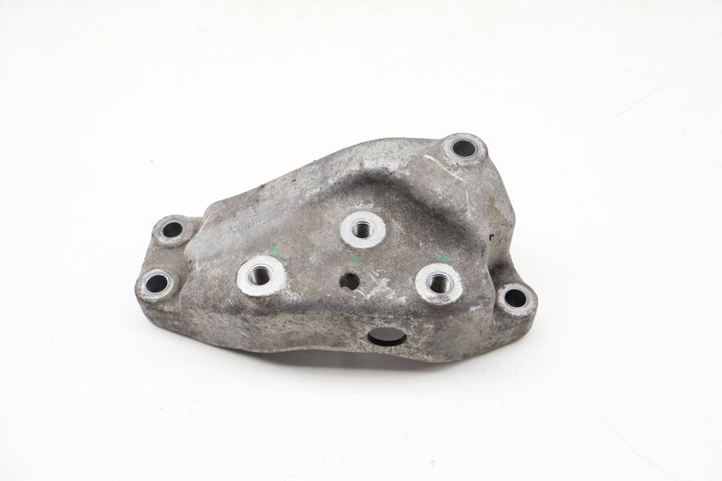 Engine / Transmission Mount Bracket 3C0199117J — Used (SKU 718810)