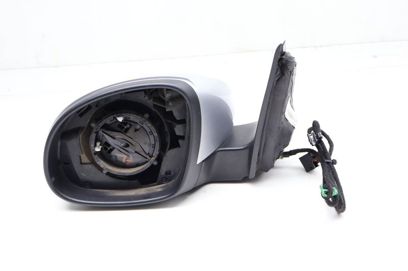 Side View Mirror Assembly 5N1857501AF — Used (SKU 718638)