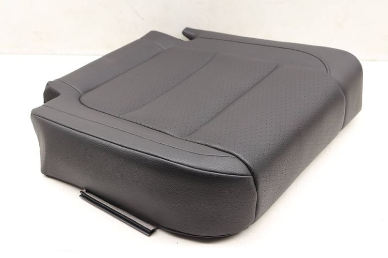 Lower Seat Bottom Cushion 5N0885406AQ — Used (SKU 489126)