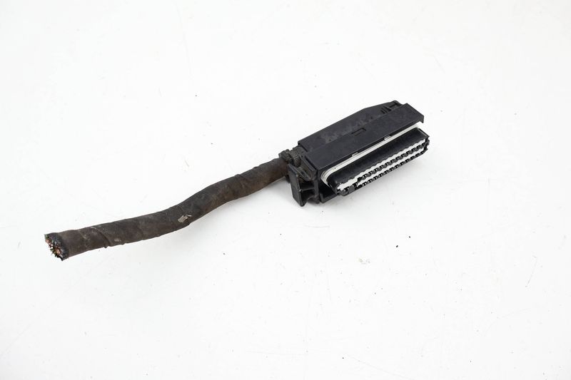 Tcu / Transmission Module Wiring Connector / Pigtail 1J0906380B — Used (SKU 718831)