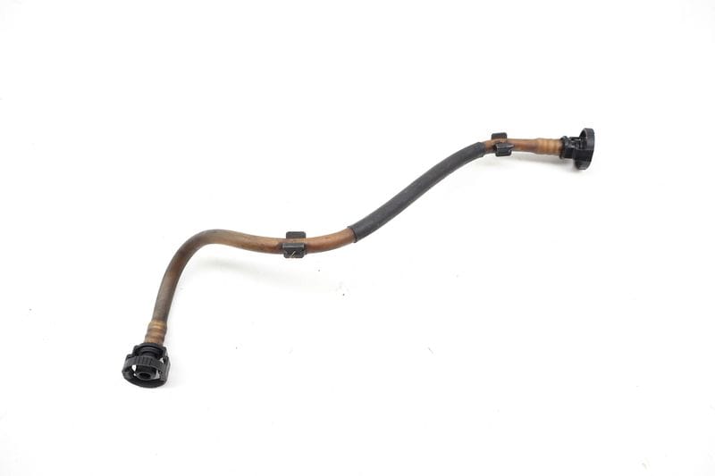 Vacuum Connecting Hose / Line 06J133518F — Used (SKU 718867)
