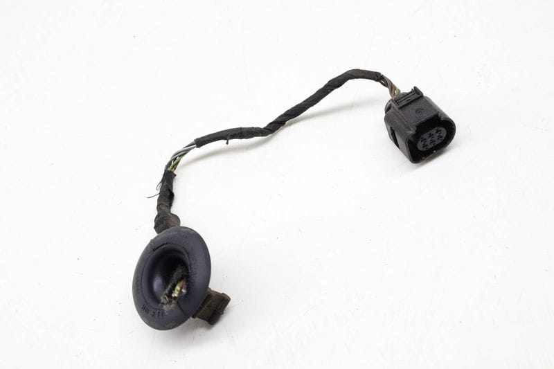 6-PIN Wiring Harness Connector / Pigtail 4H0973713 — Used (SKU 732160)