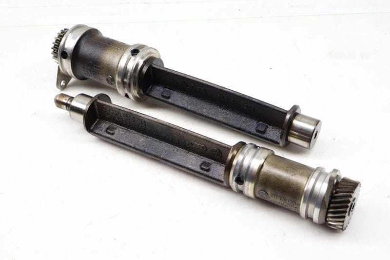Engine Balance Shaft Set 06H198205N — Used (SKU 732288)