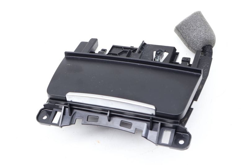 Ashtray / Ash Tray Assembly 8K0857951C — Used (SKU 732096)