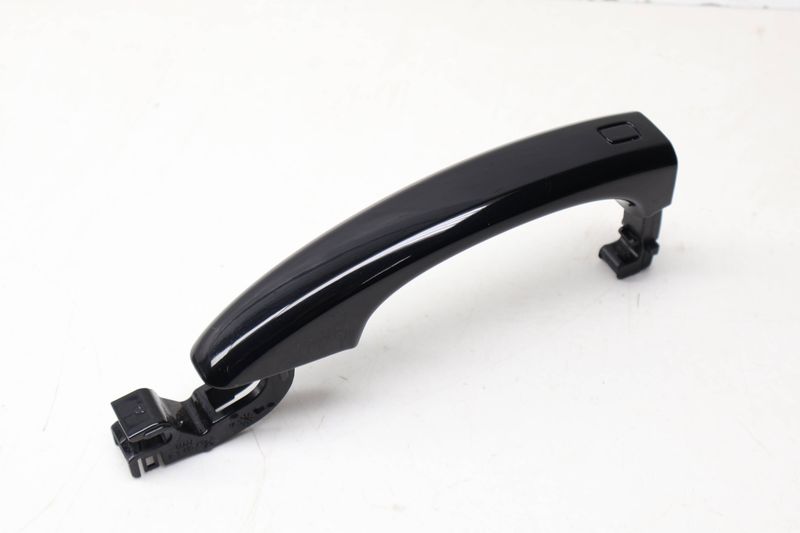 Exterior Door Handle 8T0837205A — Used (SKU 732113)
