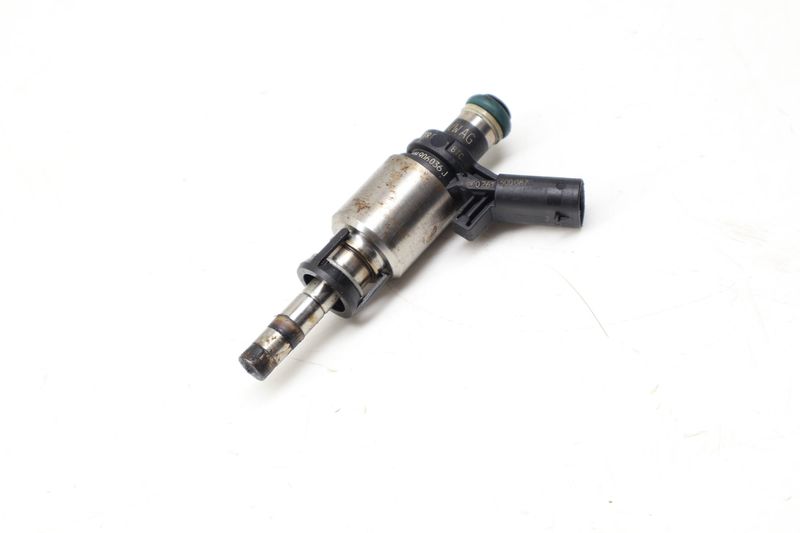 Fuel Injector 06H906036J — Used (SKU 732033)