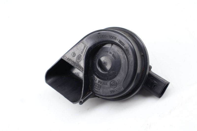 Horn (HIGH Tone / FREQUENCY) 8T0951223 — Used (SKU 732063)