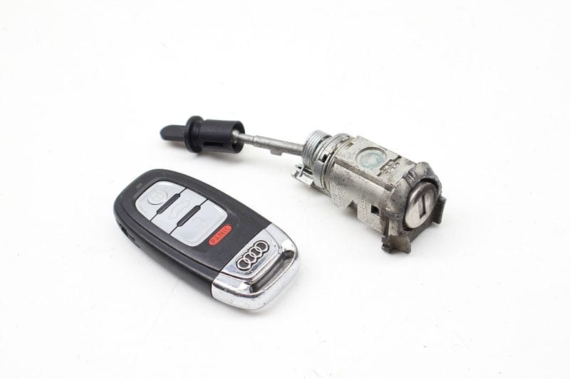 Lock Switch / Cylinder Set w/ Key 8T0898374BA — Used (SKU 732013)