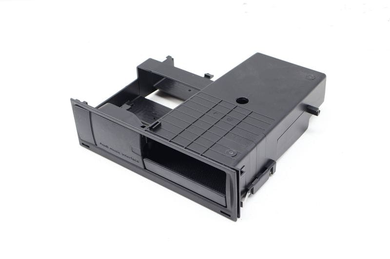 MMI / Ami Interface Module Housing 4E0060700 — Used (SKU 732145)