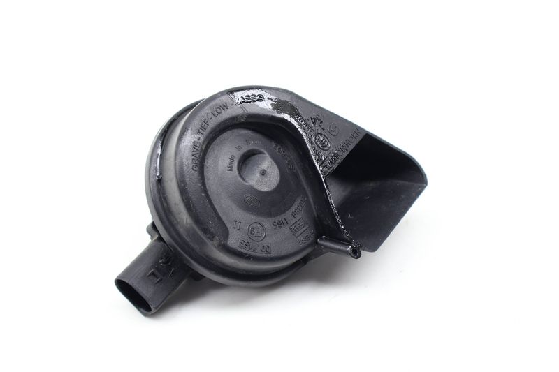 Horn (LOW Tone / FREQUENCY) 8T0951221 — Used (SKU 732067)