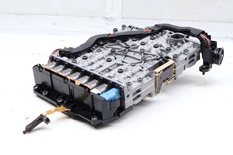 Transmission Valve Body / Mechatronic 8K0927158T — Used (SKU 732287)
