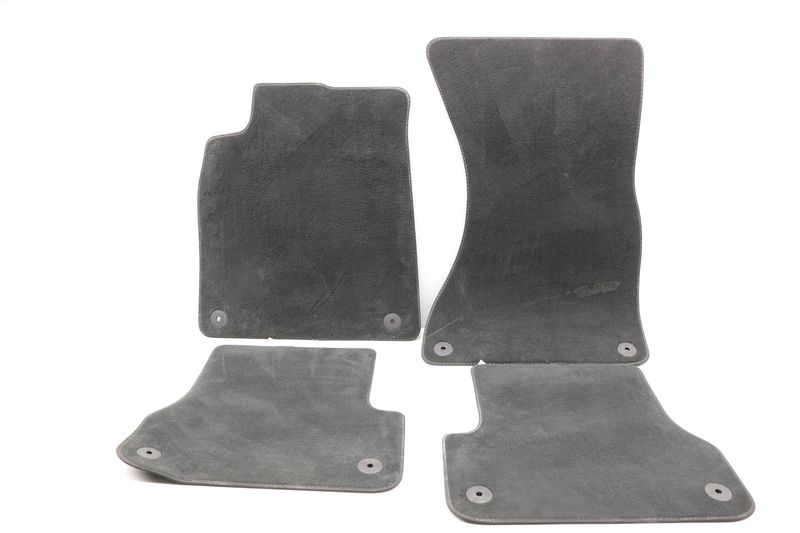 Carpet Floor Mat Set — Used (SKU 413151)