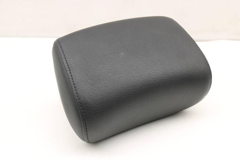 Center Headrest / Head Rest 4G0885975E — Used (SKU 412777)