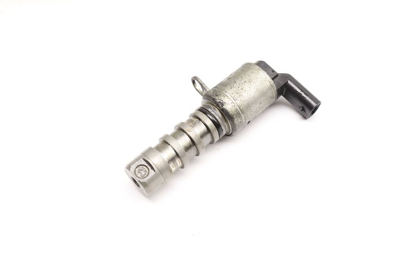 Cam / Camshaft N205 Valve Solenoid 06E109257N — Used (SKU 540488)