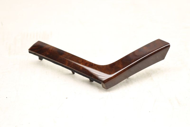 Corner Dash Trim 4H1857211A — Used (SKU 540657)