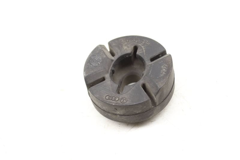 Radiator Rubber Mount / Isolator 4H0121276 — Used (SKU 544307)
