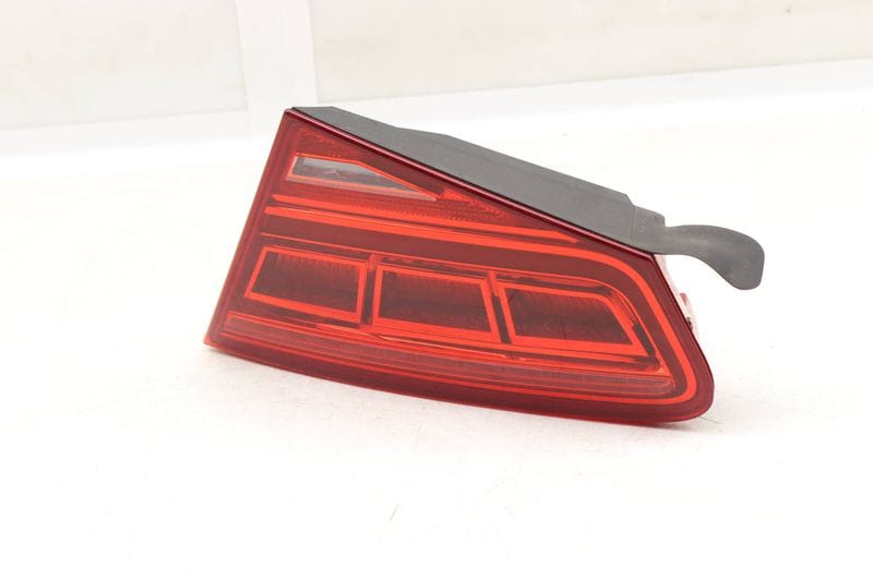 Inner LED Tail Light / Lamp 4H0945094A — Used (SKU 544207)