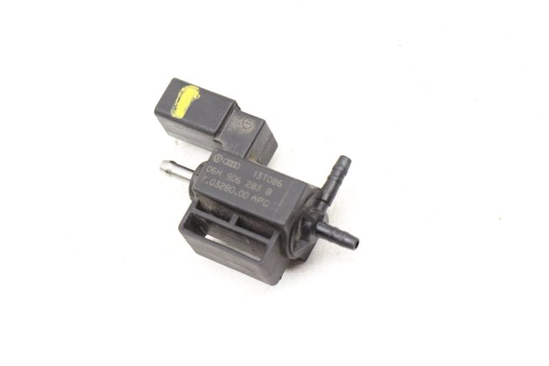 Solenoid Valve 06H906283B — Used (SKU 544273)