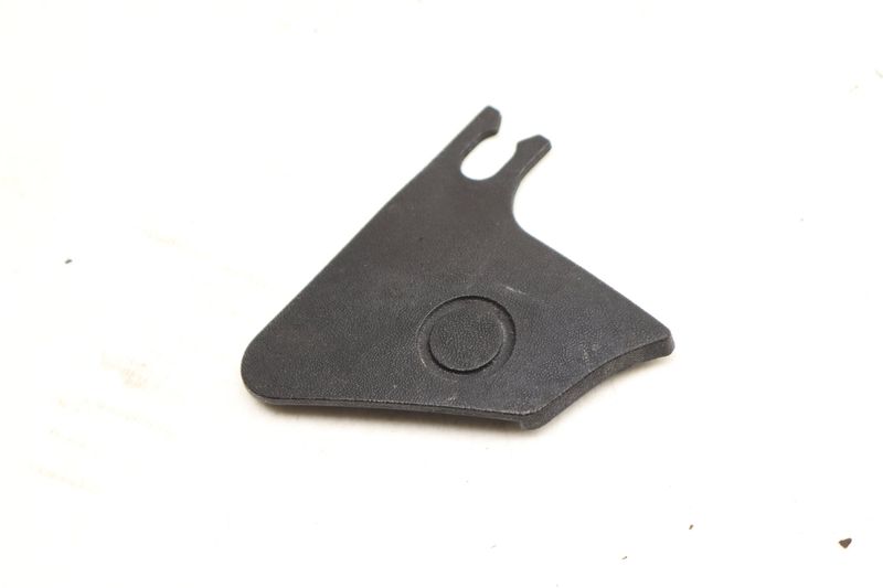 Windshield Washer Hose Bracket 4H0955845 — Used (SKU 540791)