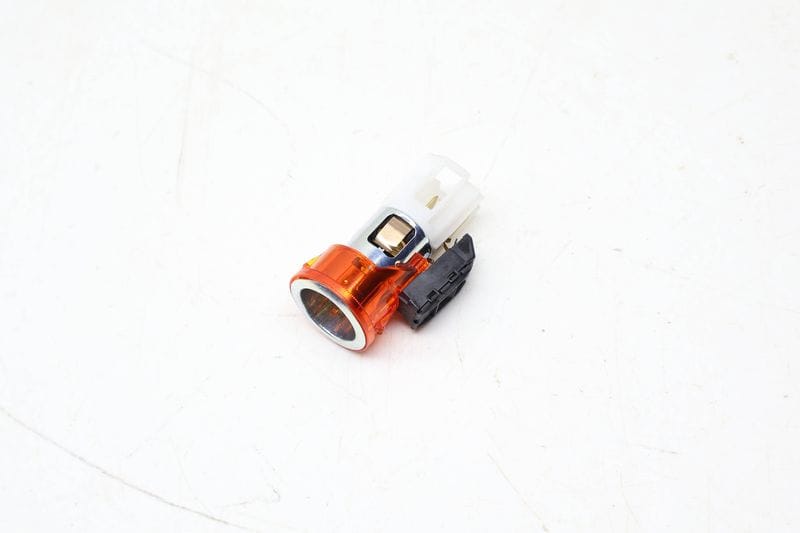 12V Power Outlet 8E0919309 — Used (SKU 693815)